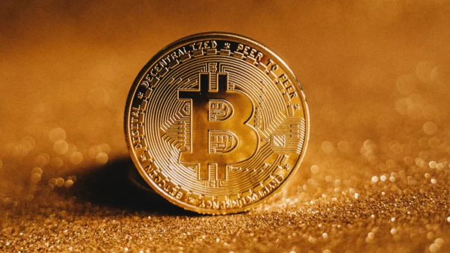 Bitcoin Price Analysis: BTC Faces Bearish Pressure, What Next for the Alt?